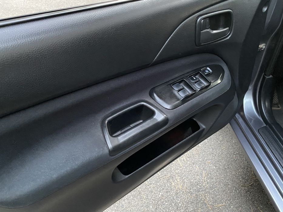 Продам Mitsubishi Lancer 9 2007