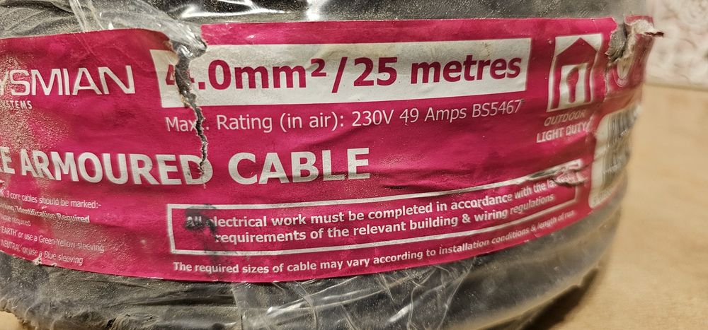 Kabel zbrojony Prysmian 3x4 mm2 25 m BS5467 wielodrut