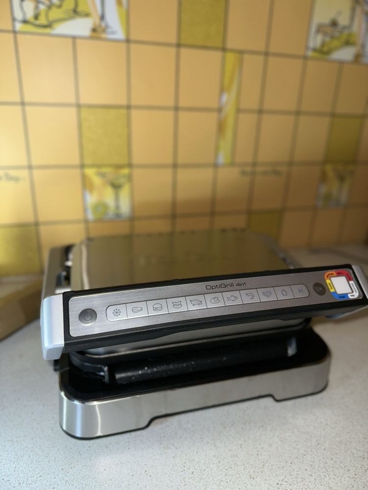 Гриль Tefal OptiGrill 4 в 1 GC774D30