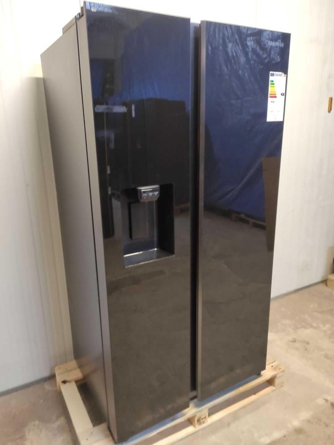 Lodówka SidebySide No Frost Samsung RS65R54412C 178cm OUTLET 12DG27