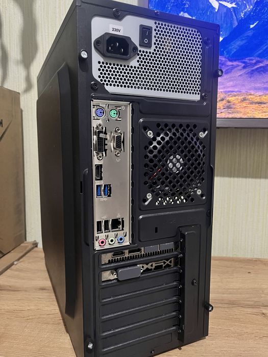 RX580 8gb, i3 9100f, 16gb DDR4, 120gb SSD ігровий компʼютер