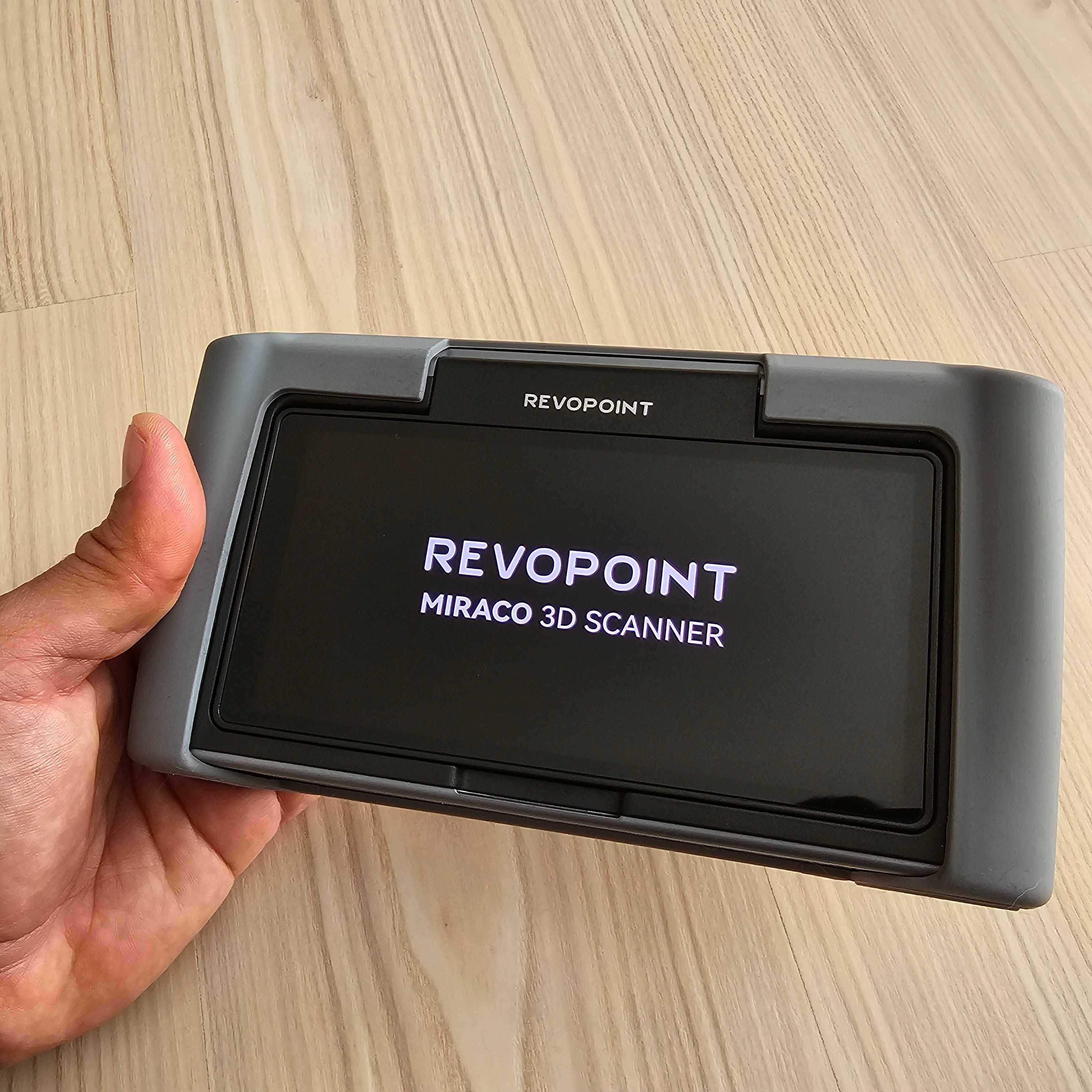 Scanner 3D Revopoint Miraco Pro
