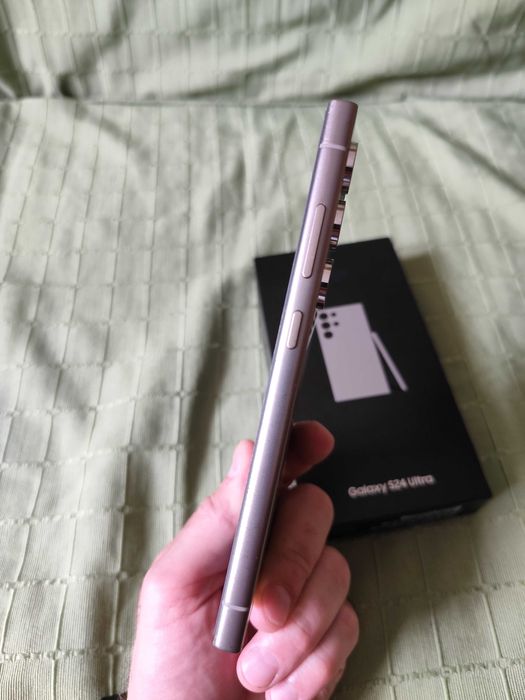 Samsung S24 Ultra 512GB 12GB RAM