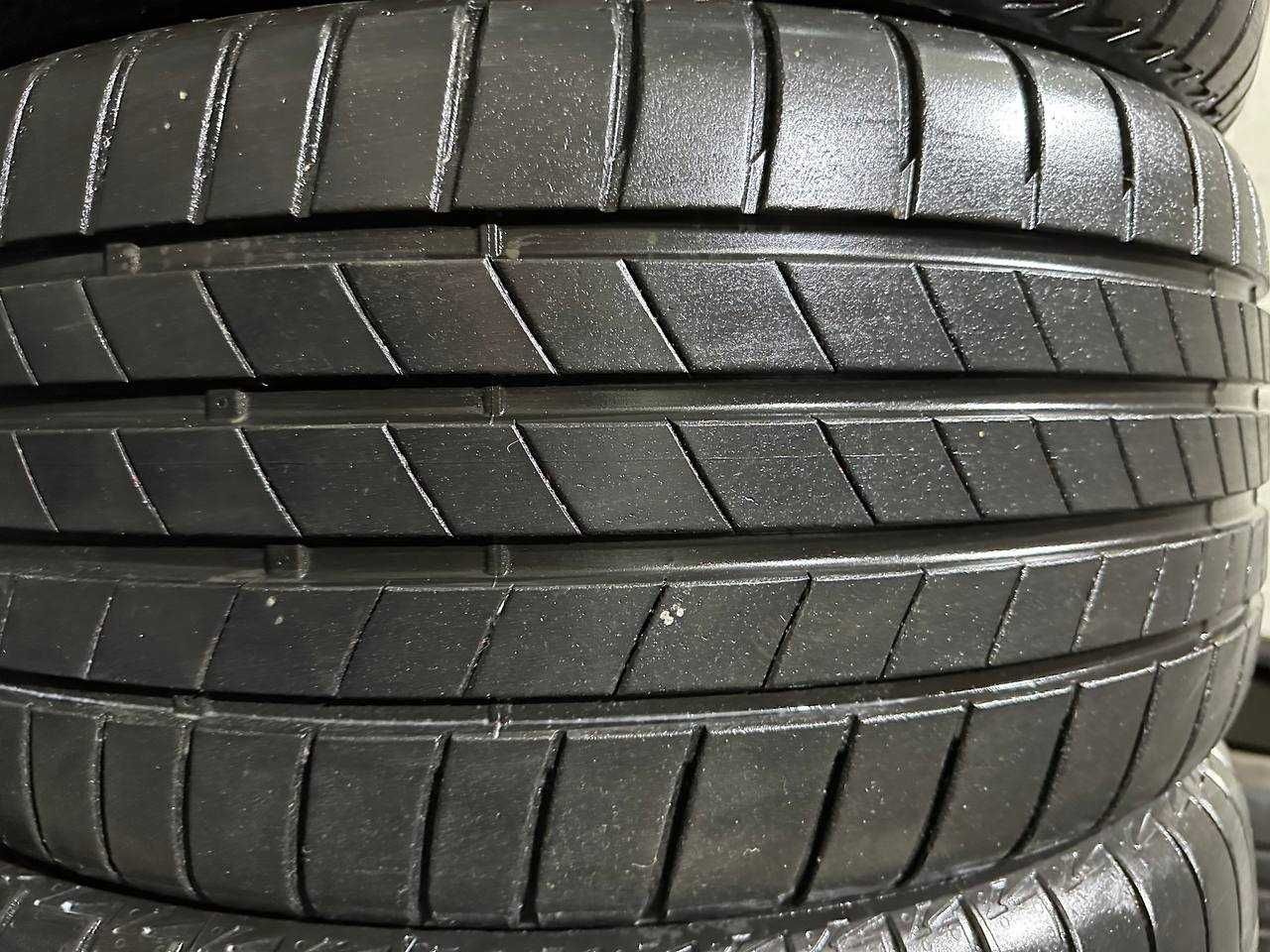 Літні шини 255/45 R18 BridgeStone Turanza T005 2022 рік