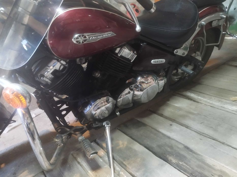 Мотоцикл Yamaha DragStar 400