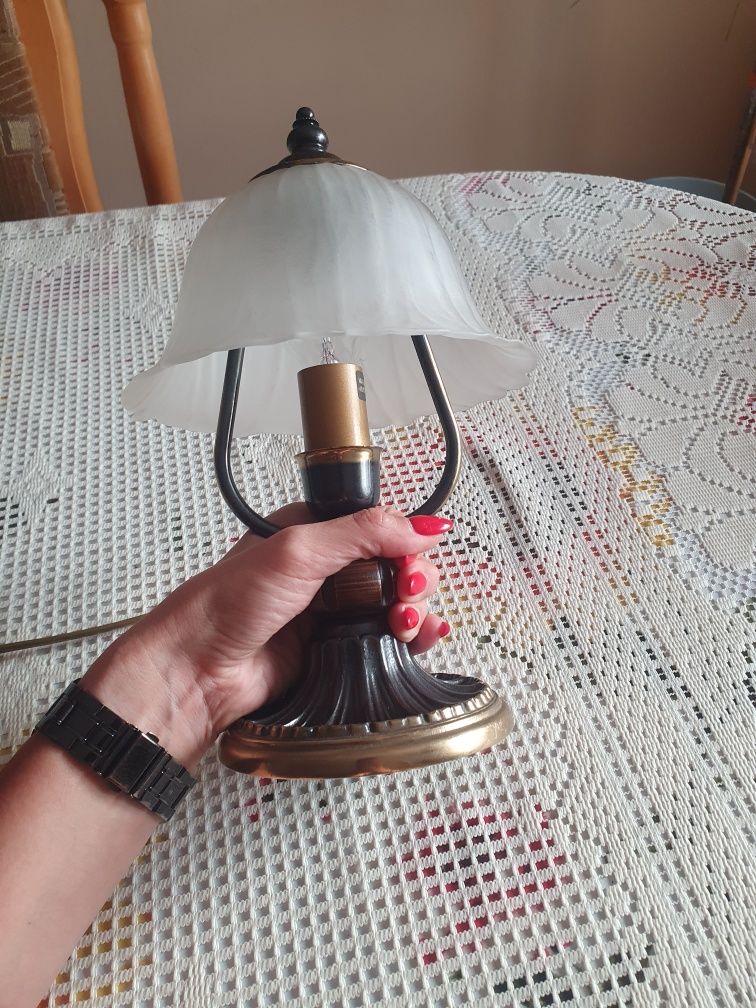 Piękna Lampa stołowa mosiężna