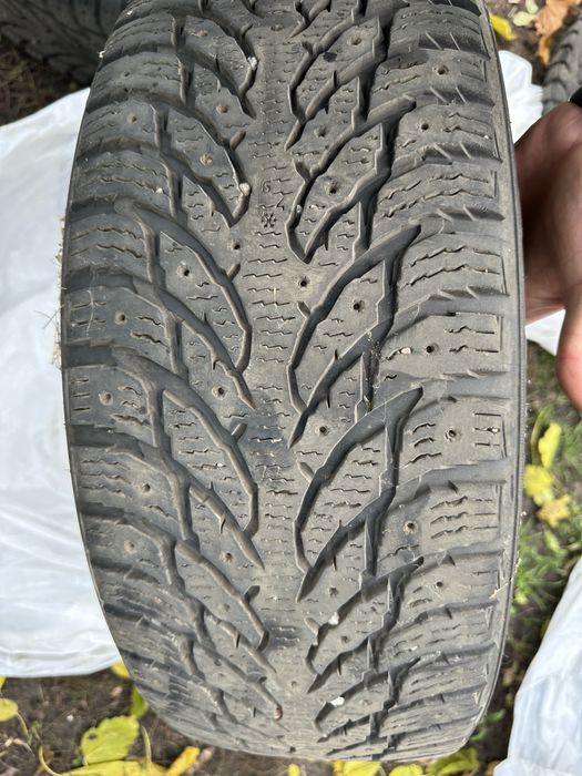 215/55/18 suv nokian