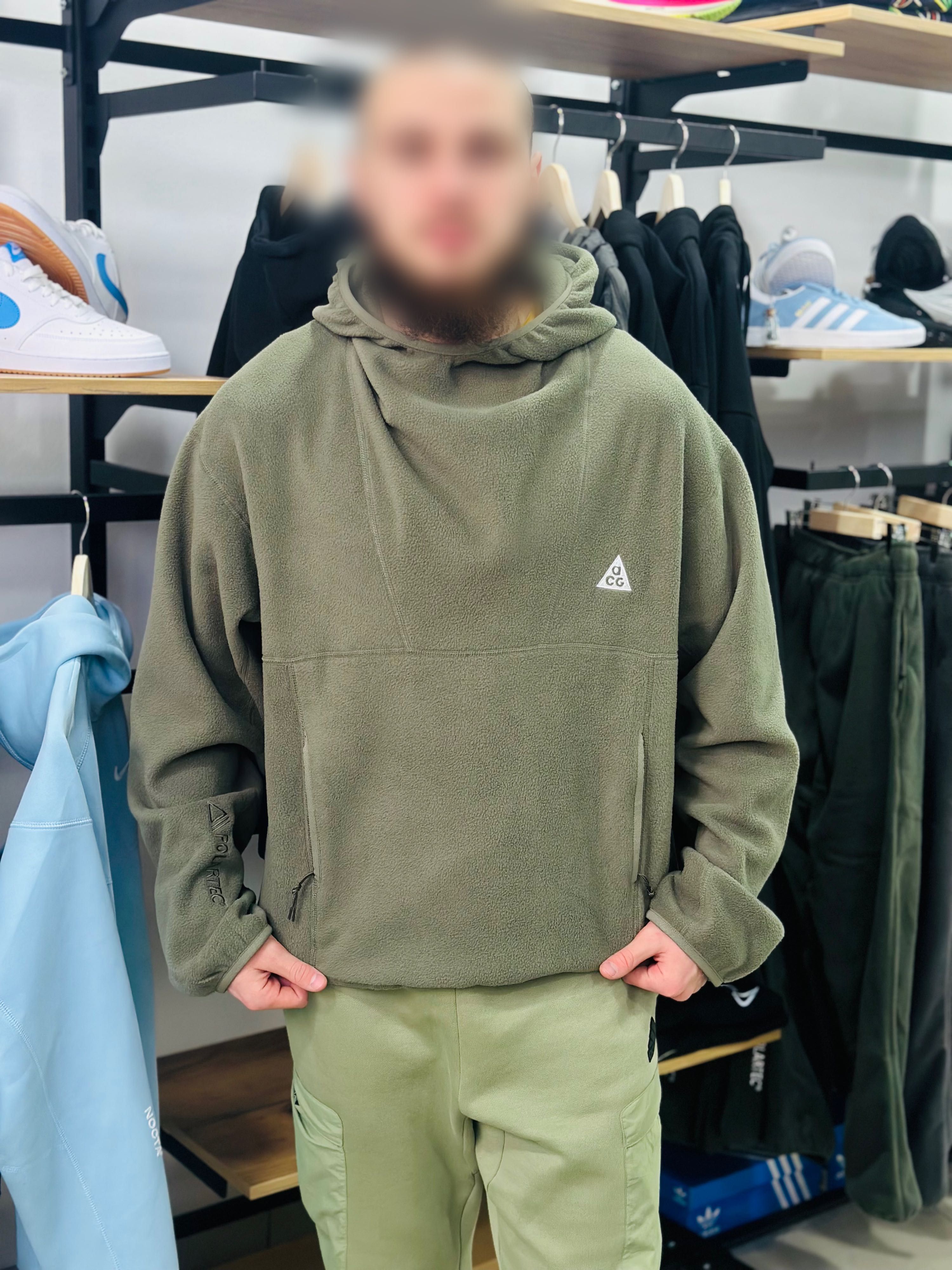 Nike ACG Therma-fit wolf tree pullover hoodie
