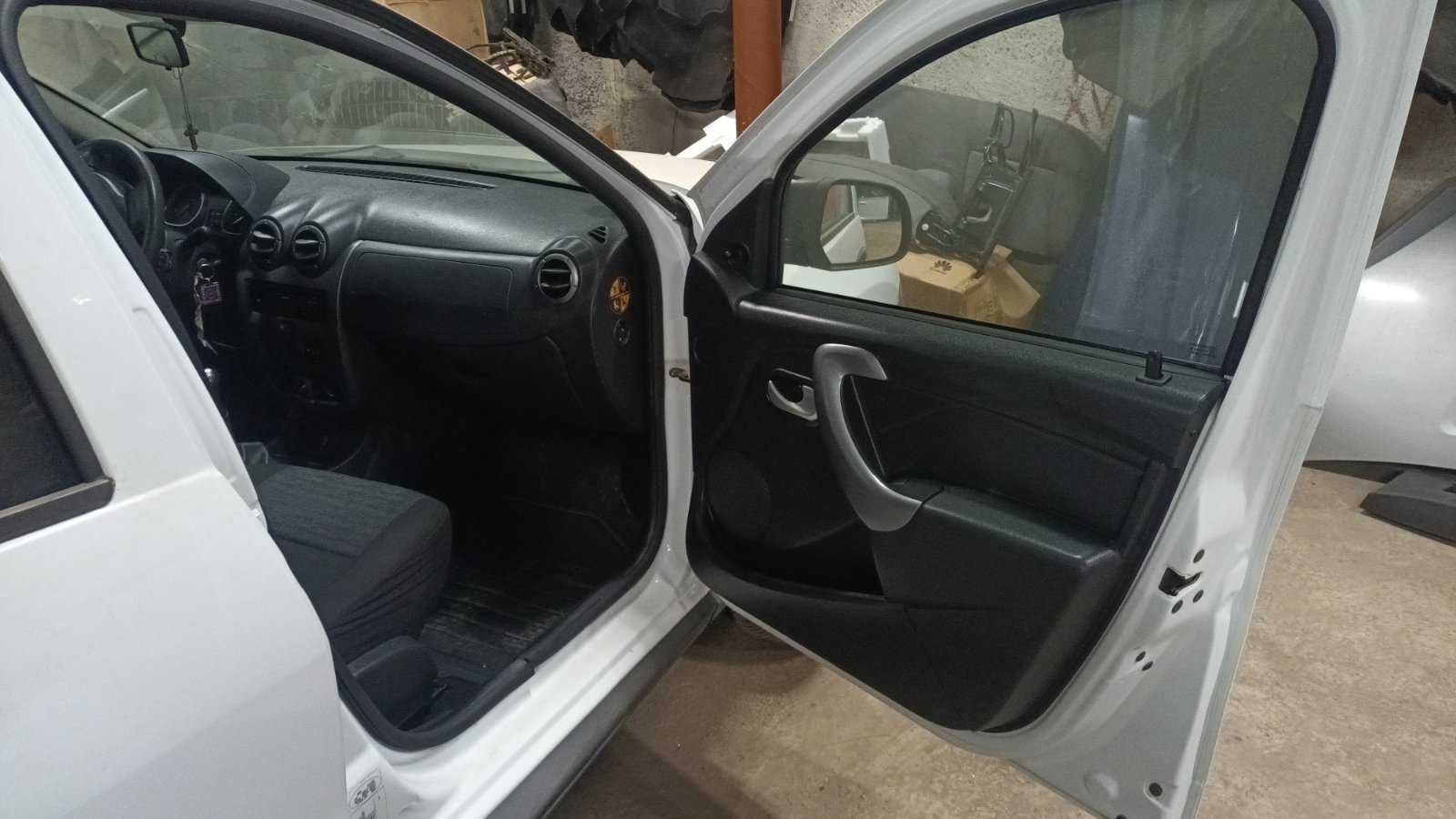 renault dacia  duster  2011  1,6 16v