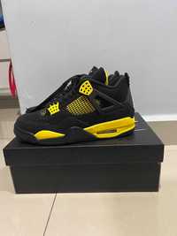 Jordan 4 Retro Thunder EU 39