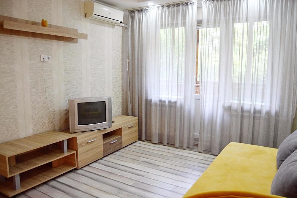 Хороша квартира в 2х від метро КПІ