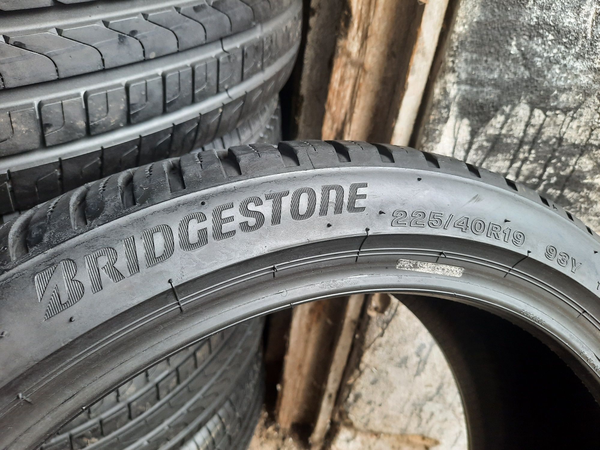 225/40 R19 Bridgestone WeatherControl A005 Evo 2шт. 90% 2022