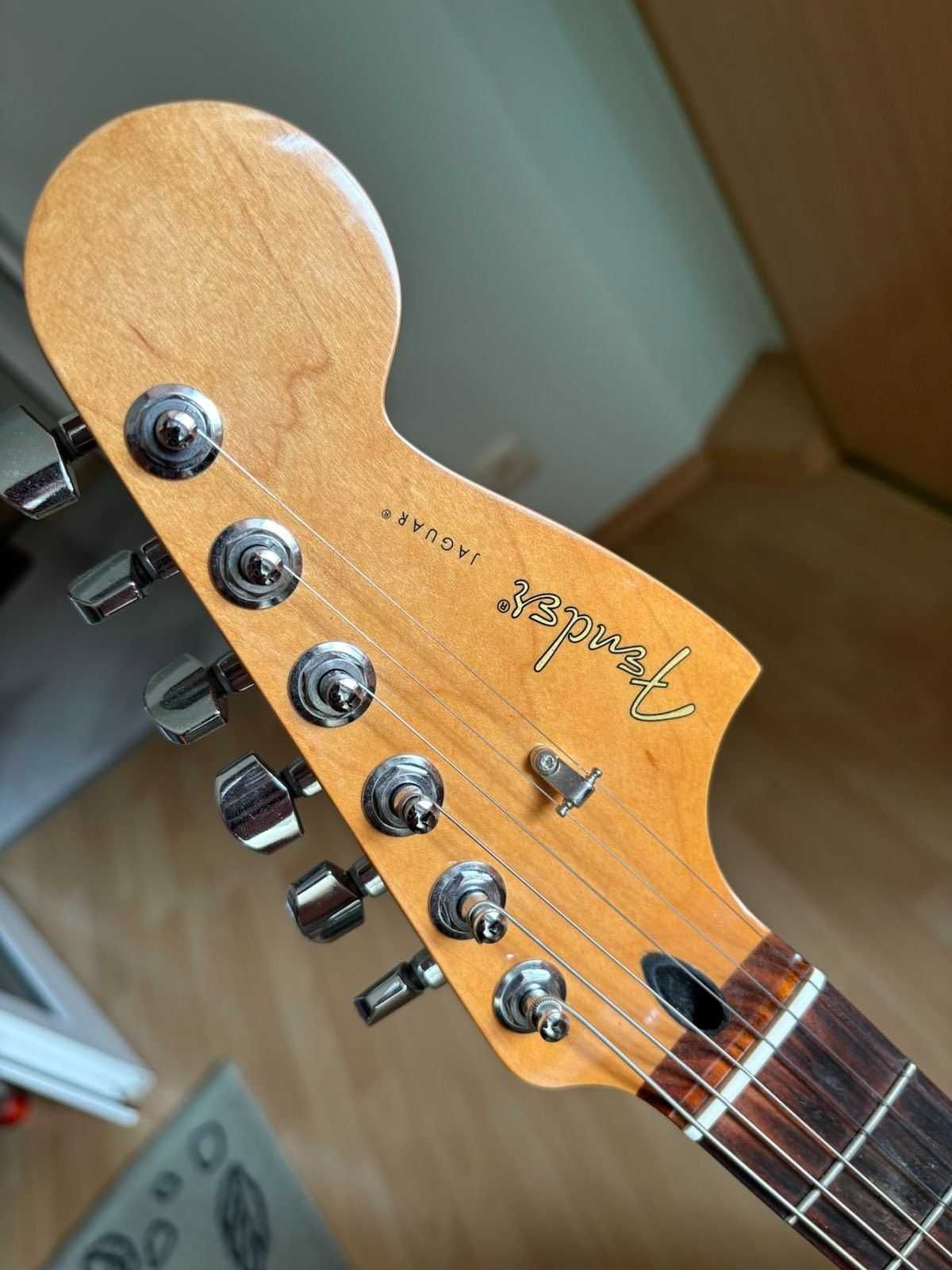 Електрогітара Fender Player Jaguar Sunburst mex)