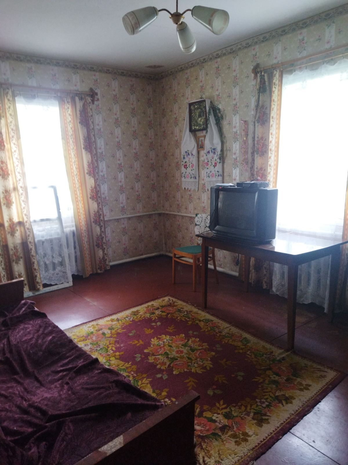 Продам будинок смт Оржиця