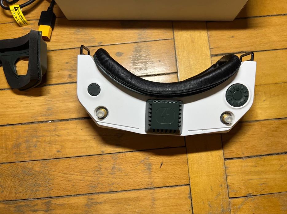 Назва FPV окуляри HDzero goggles