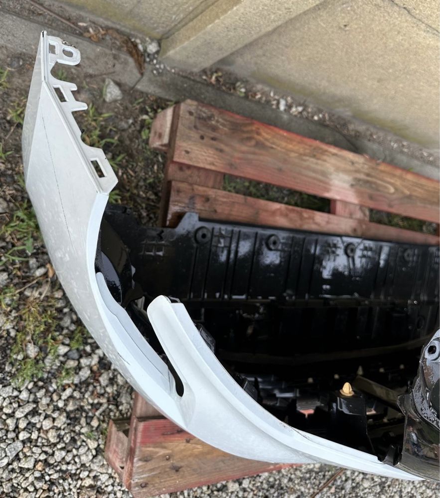 Renault Clio 5 V 24r zderzak przod kompletny Oryginal