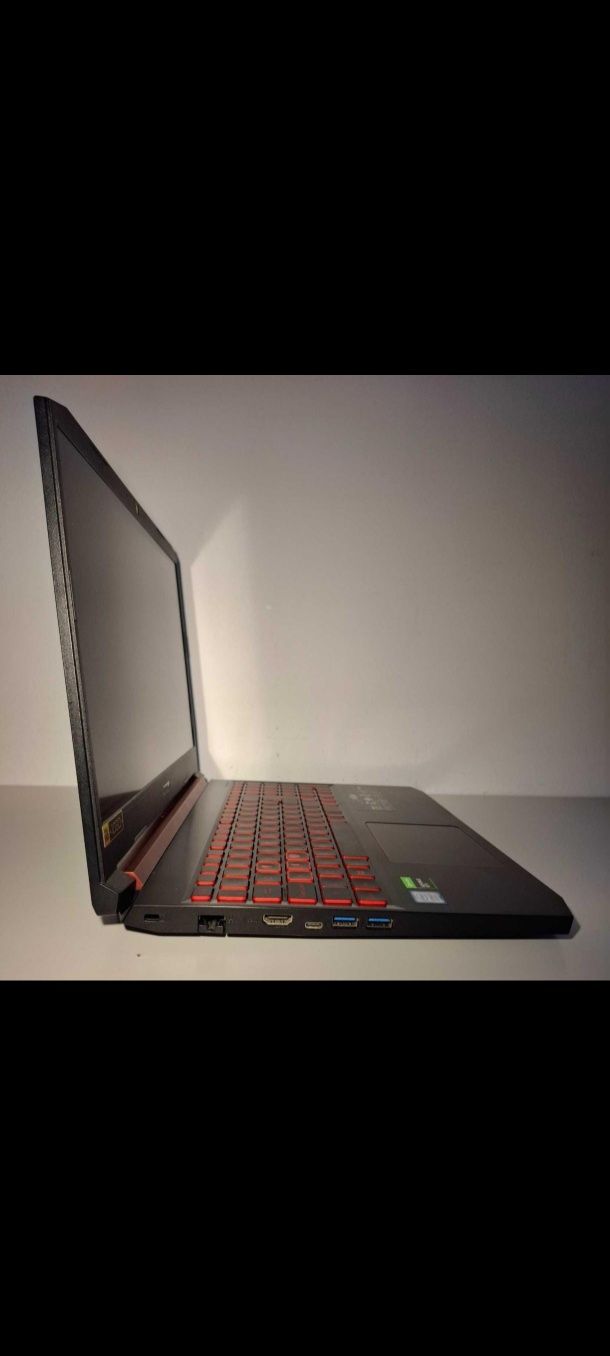 PORTAIL Acer nitro 5.AN515-43.16GBmemory.