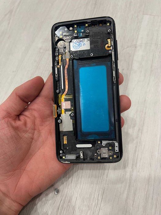 Дисплейний модуль Samsung s8, чорний тачскрін + рамка