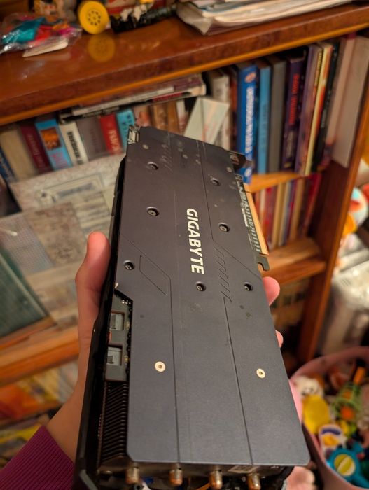 Видеокарта gigabyte gaming rx5700xt 8gb