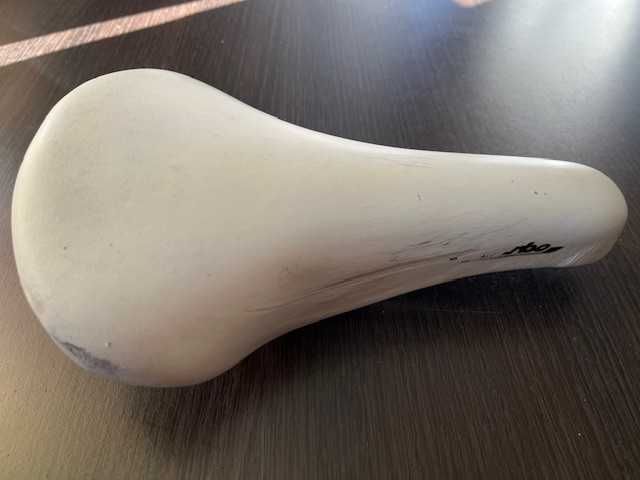 Selle Italia Turbo siodełko skórzane biale damskie