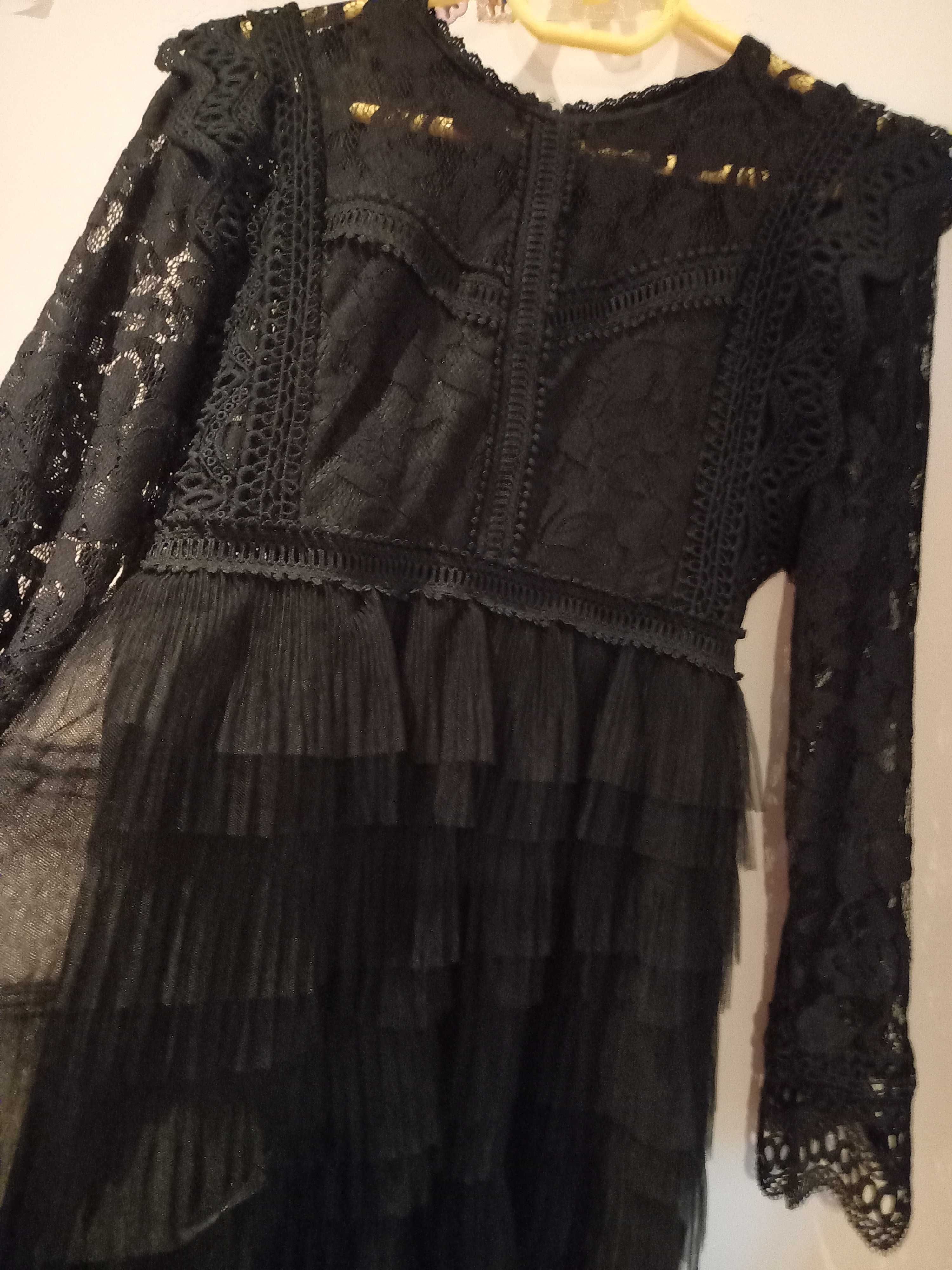 Vestido de Cocktail, preto, de renda e tule - M - Coconut Fashion