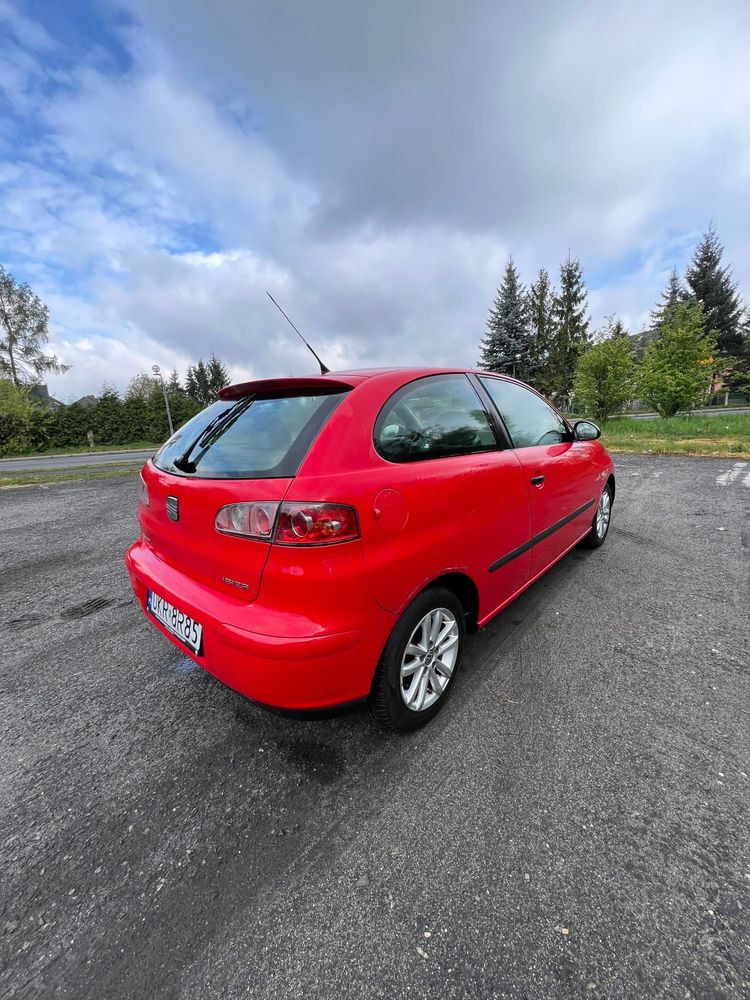 Seat Ibiza 2003r 1.4 benzyna zamiana na skuter