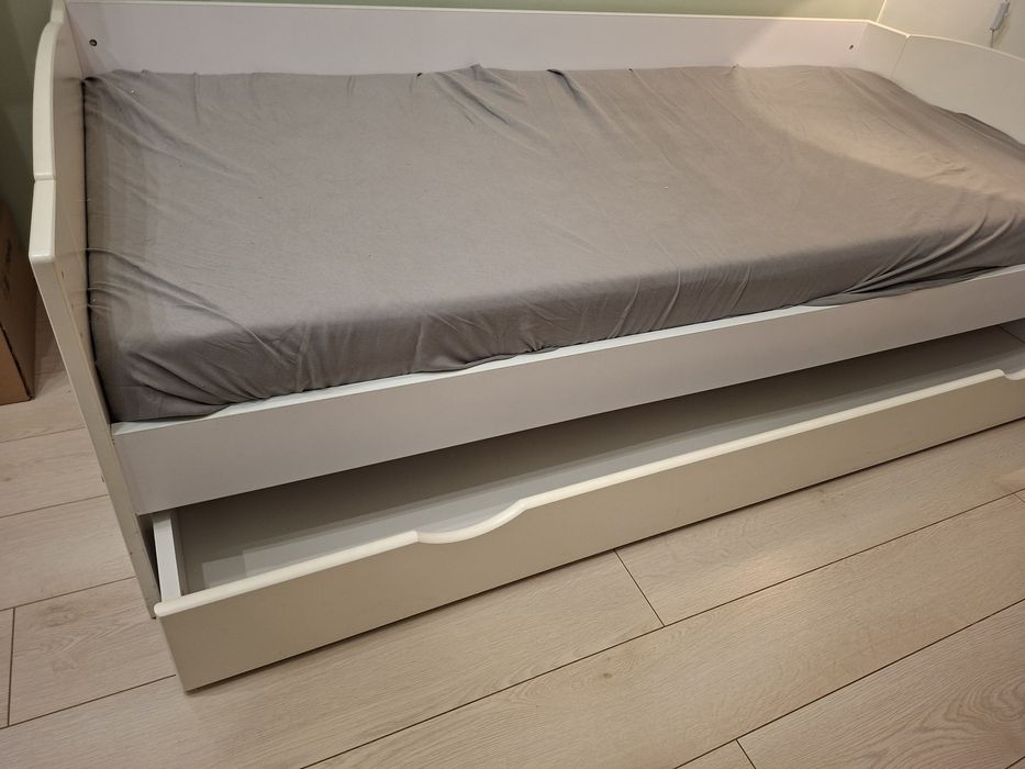 Łóżko drewniane młodzieżowe 80x180