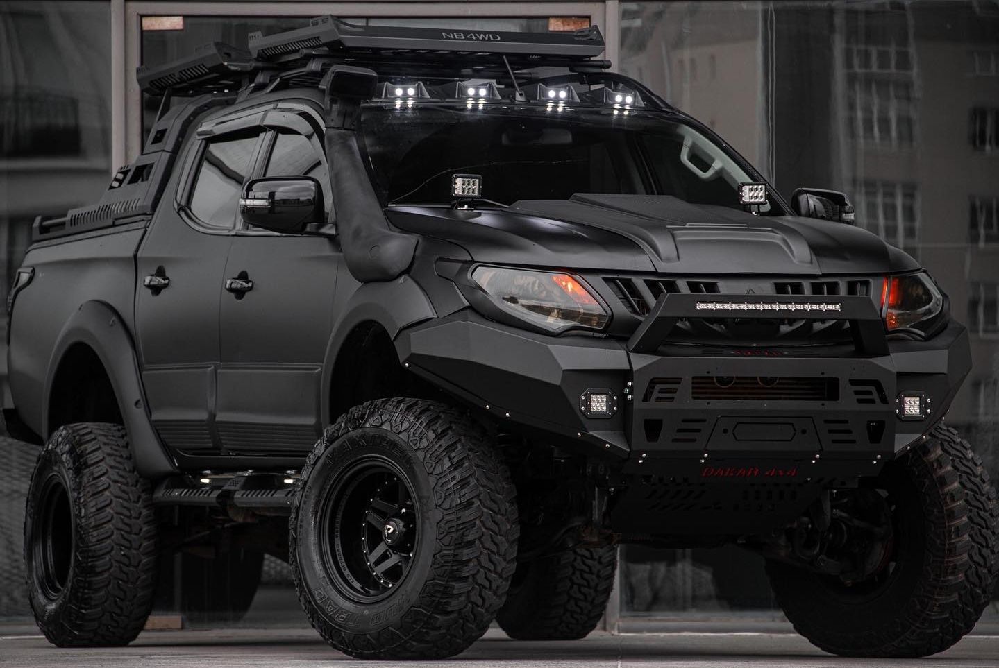 Zderzak przedni 4x4 Offroad Mitsubishi L200