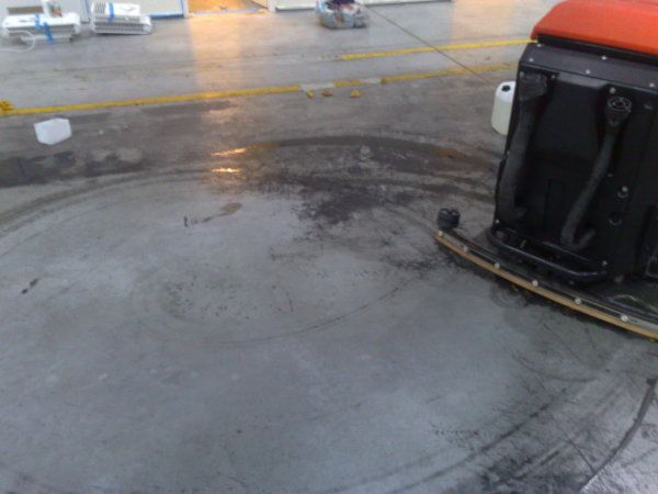 Maszyny czyszczące i myjące - wypożyczalnia, wynajem z dowozem