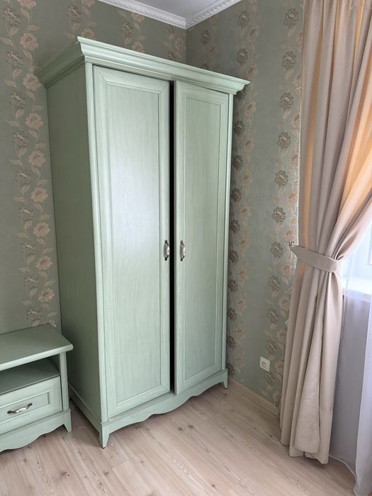 Продам кровать с матрасом в комплекте