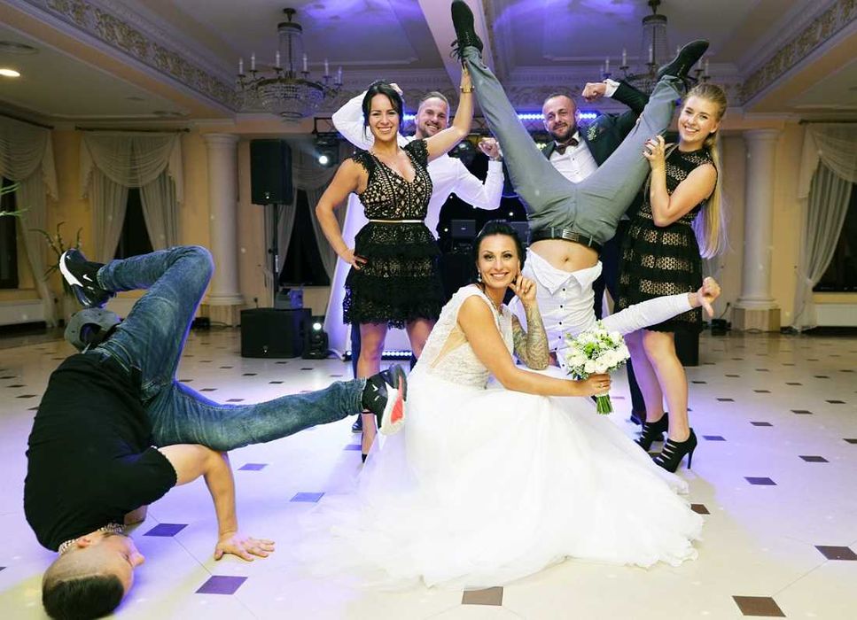 Fotograf+Kamerzysta=3100 zł Fotografia ślubna Fotobudka 2 godz. gratis