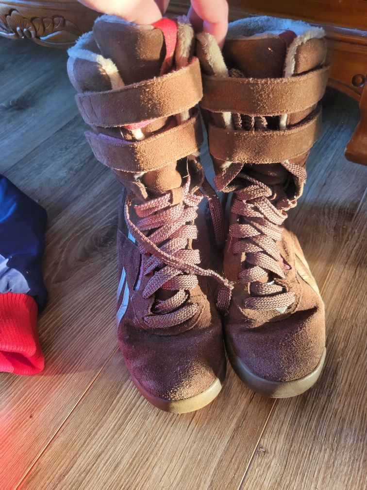 Kurtka zimowa nowa buty zimowe ocieplane reebok