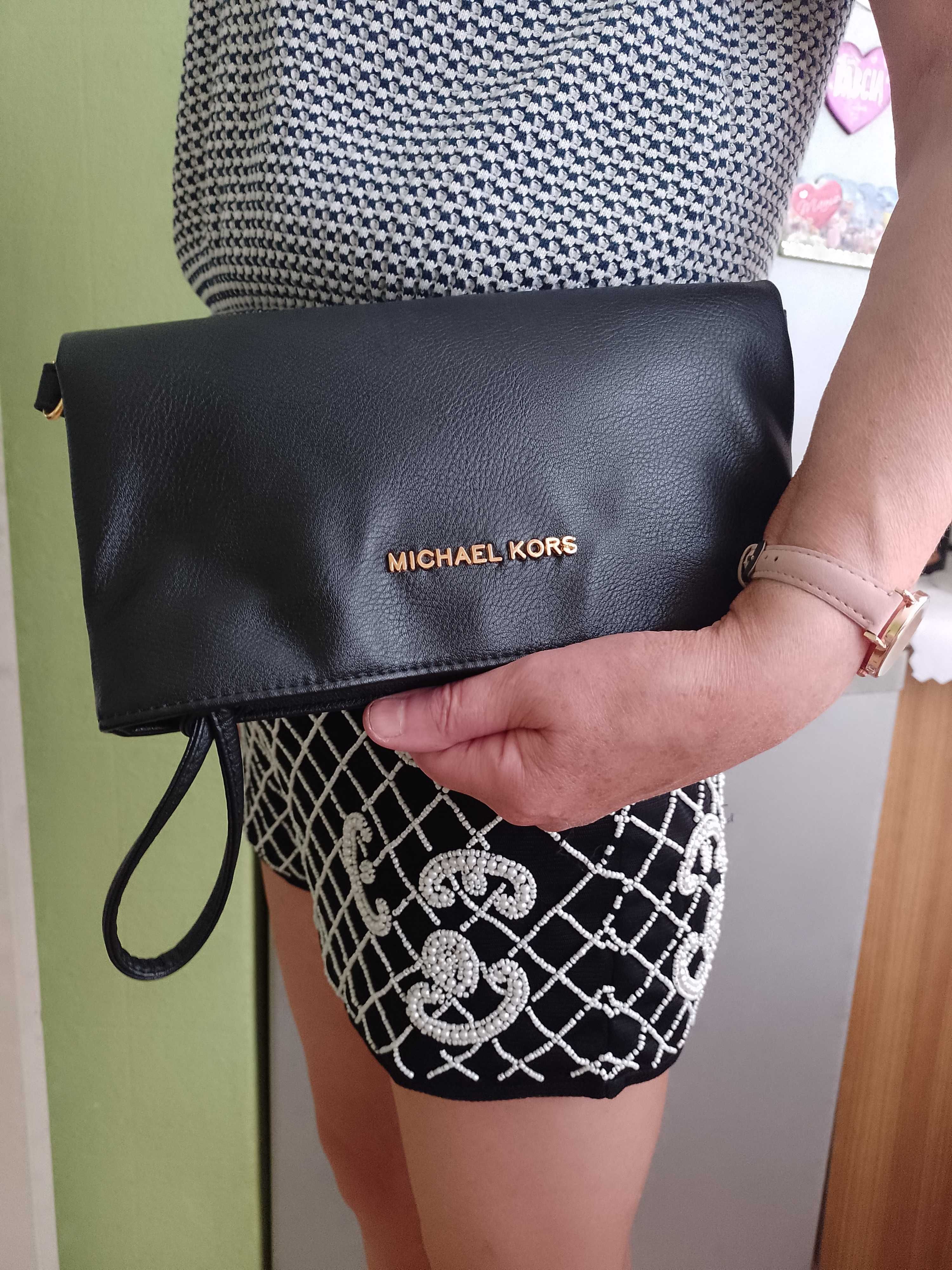 Michael Kors/Czarna torebka listonoszka, kopertówka, saszetka