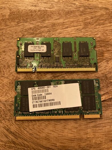 2 memórias RAM de portátil - 1GB