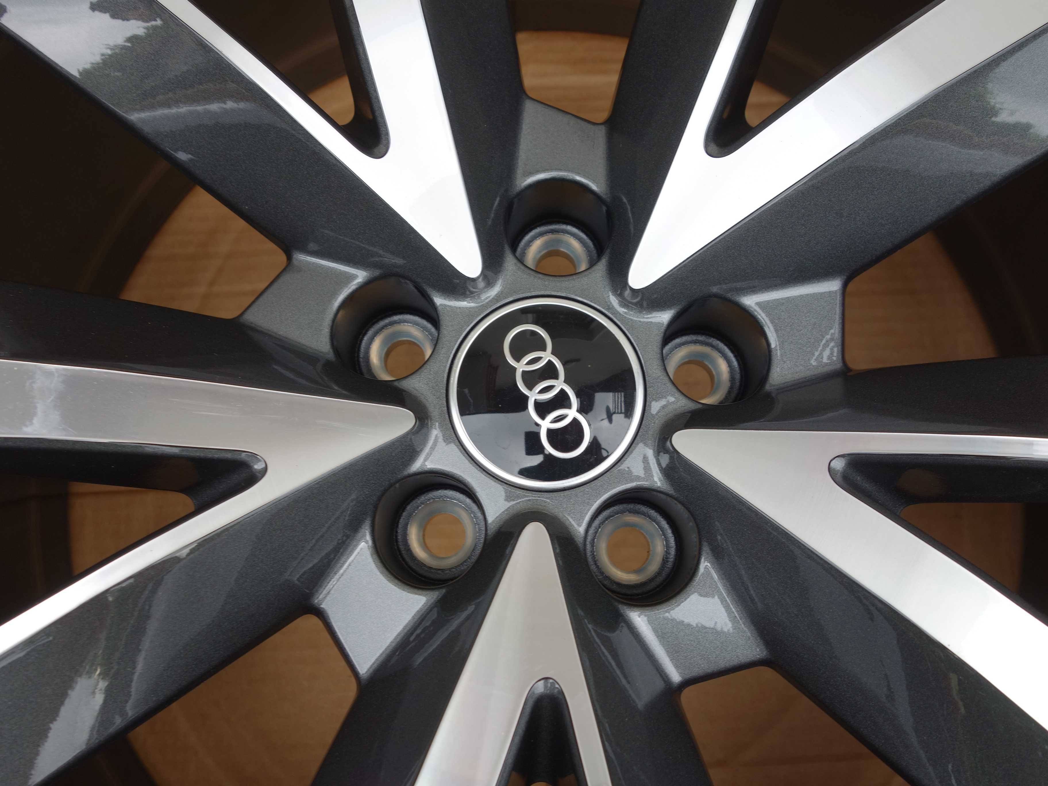Felgi  AUDI SQ7 Q7 SQ8 Q8 LIFT 4M RS6 RS7 21'' Fabrycznie Nowe!!