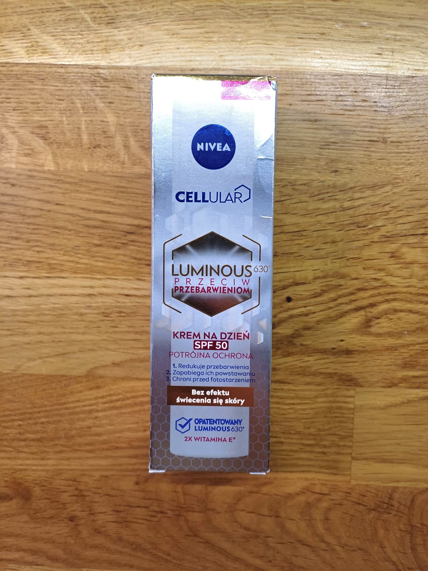 Nivea luminos krem na dzień przeciw przebarwieniom SPF 50