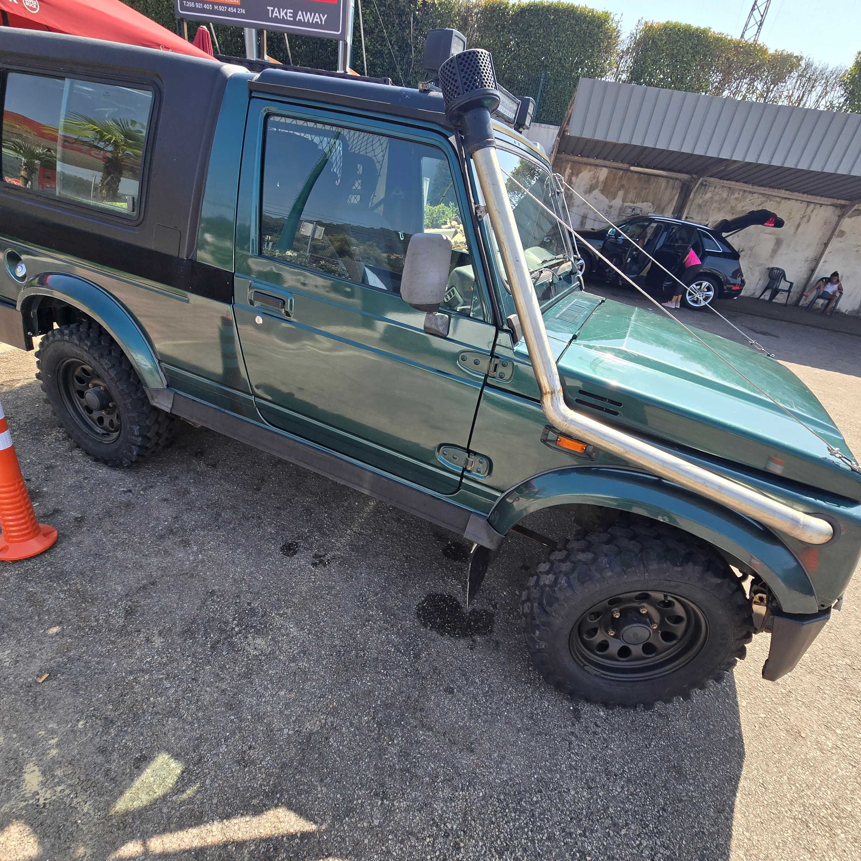 Suzuki Samurai  santana