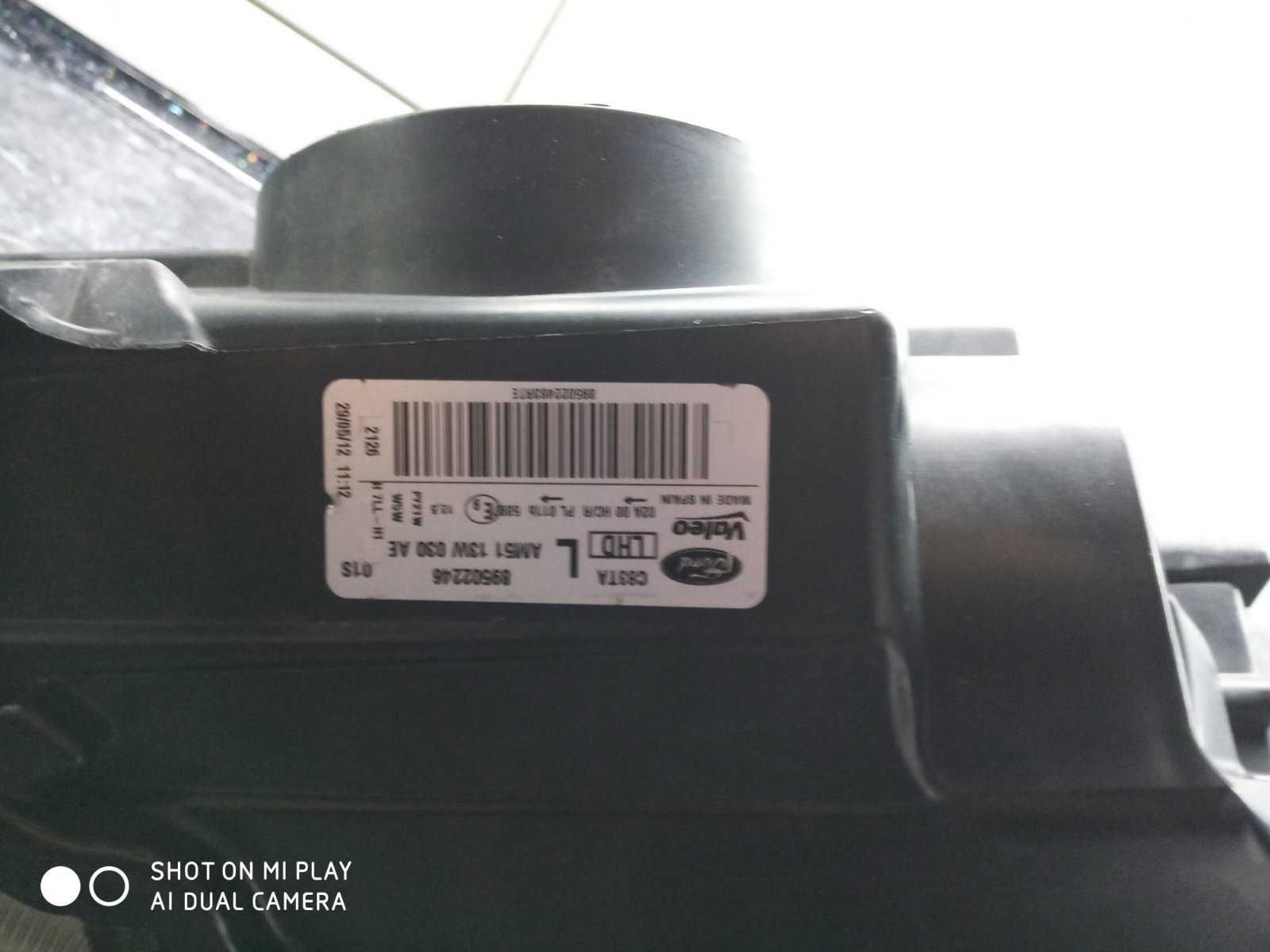 Фара левая Ford C-Max 2010-2014 гг AM5113W030AE