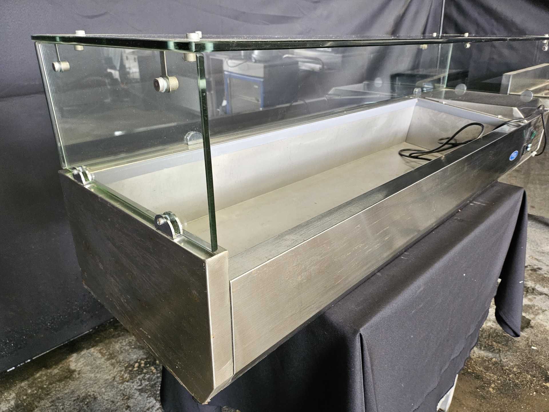 Vitrine refrigerada para ingredientes