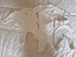Pijama, bodies com renda, calças c/pés Tam 0 e 1 mês (recém-nascido)