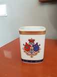 Pote em porcelana Oficina Real
