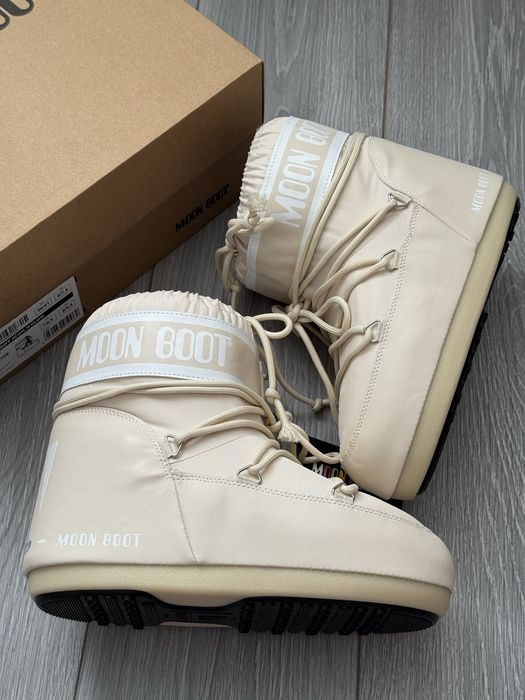 Мунбуты Moon Boot MB Icon Low Nylon beige снегоходы (NEW IN BOX)