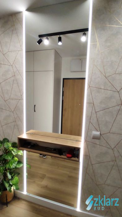 Usługi szklarskie - lustra, kabiny, balustrady, panele kuchenne, drzwi