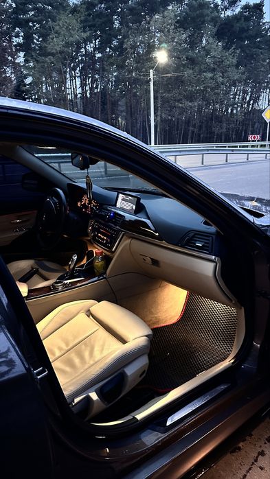 Продам бмв f30 . 2.0 дизель дуже в хорошому стані