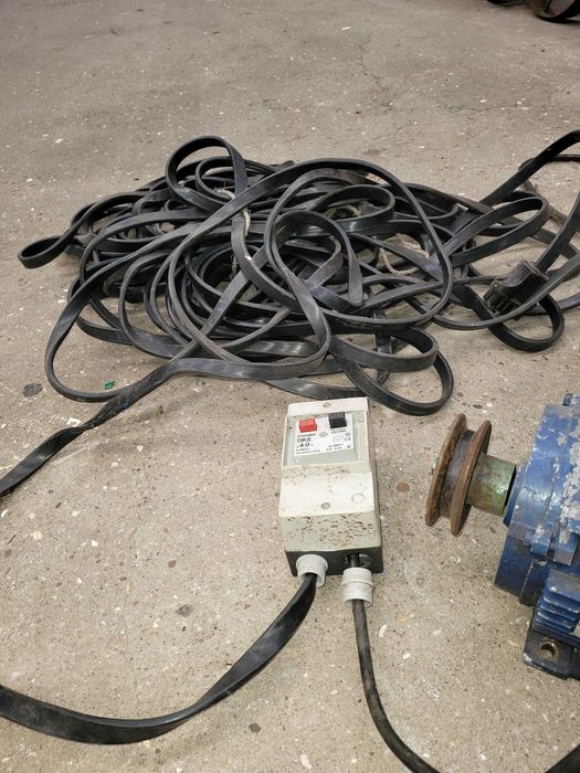 Motor trifasico IAT