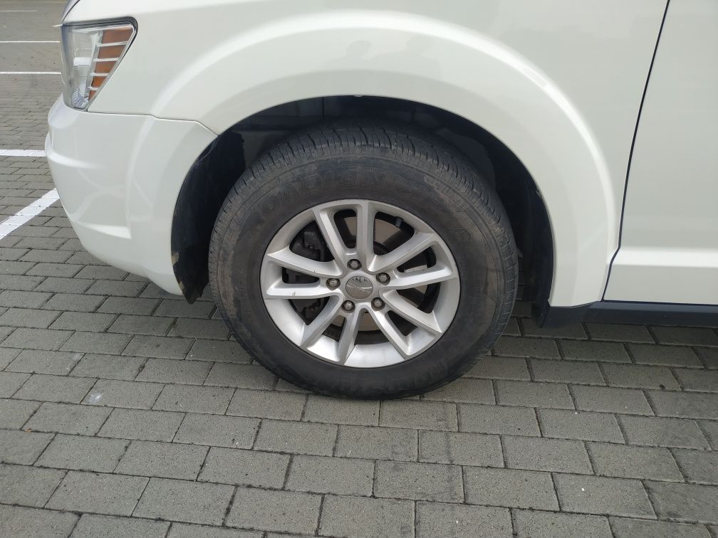 Dodg Journey SXT 3,6L газ-бензин Додж Джорней