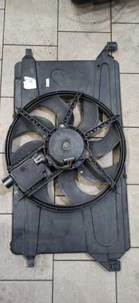 Вентилятор радиатора Ford Focus C max max 2003-2007