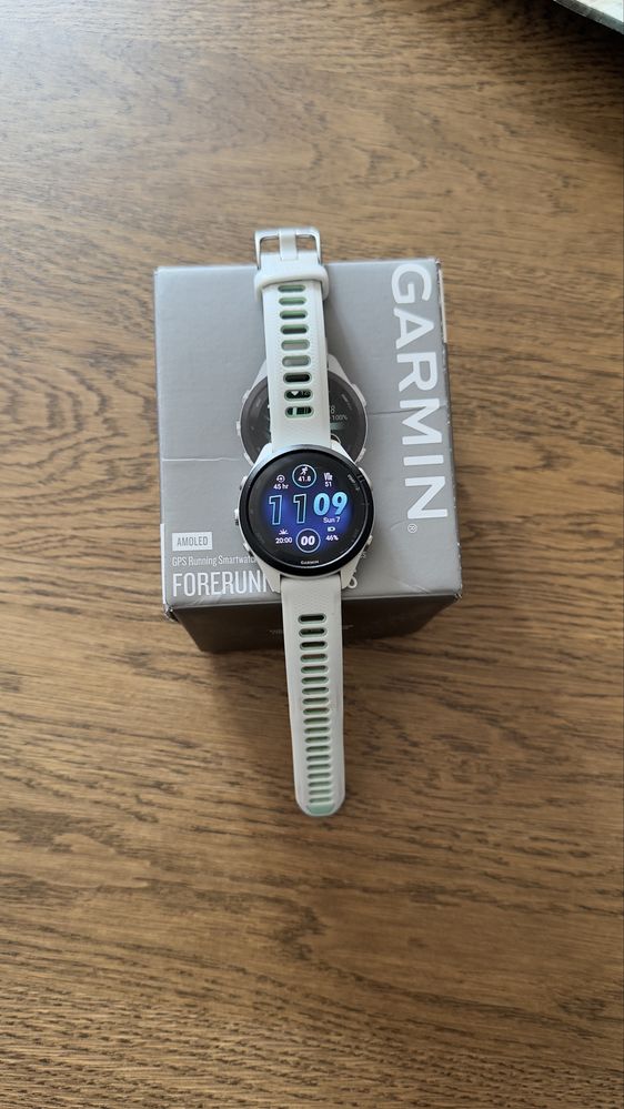 Garmin Forerunner 265S