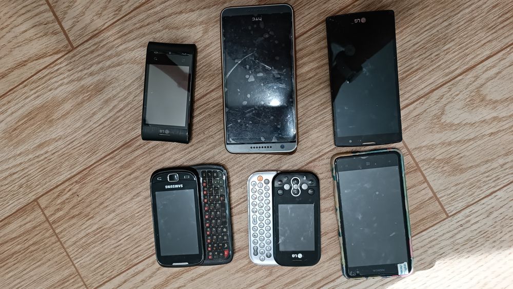 Stare telefony komórkowe Nokia LG, Samsung, LG htc