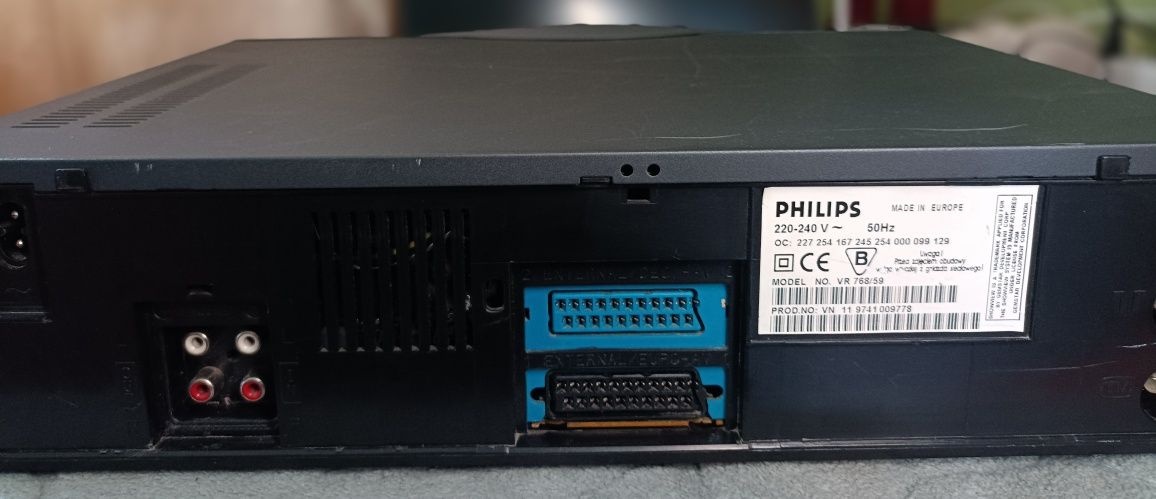 Видеомагнитофон philips VR 768/59 HI-FI Стерео